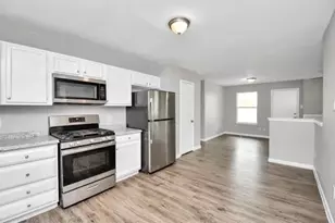 8106 Claiborne St, Houston, TX 77078 - Photo 3