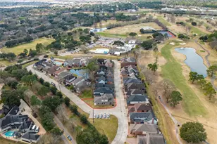 7655 Ameswood Rd, Houston, TX 77095 - Photo 27