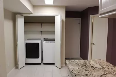 13319 Parkway Boulevard, Sugar Land, TX 77478 - Photo 13
