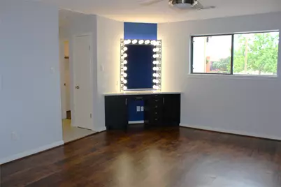 13319 Parkway Boulevard, Sugar Land, TX 77478 - Photo 23