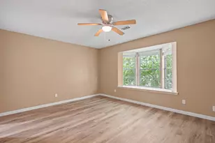 6711 Biggs Ct, Houston, TX 77061 - Photo 11