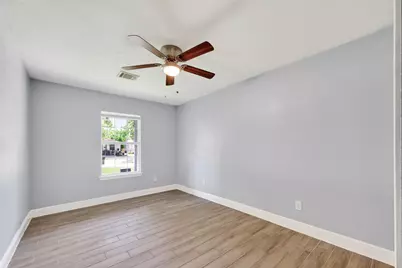 3031 Groton Drive, Houston, TX 77051 - Photo 15
