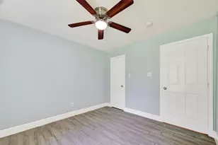 3031 Groton Dr, Houston, TX 77051 - Photo 23