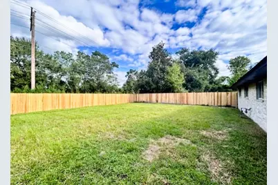 11122 Dalebrook Drive, Houston, TX 77016 - Photo 11