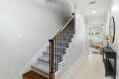 11119 Sherwood Forest Glen Drive, Houston, TX 77043 - Photo 5