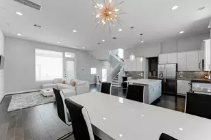 8409 Hempstead Rd, Houston, TX 77008 - Photo 15
