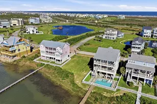 26702 Baywater Dr, Galveston, TX 77554 - Photo 9