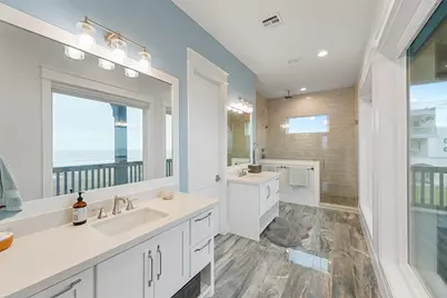 438 Seagrass, Gilchrist, TX 77617 - Photo 11