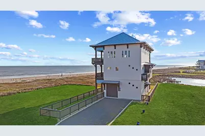 438 Seagrass, Gilchrist, TX 77617 - Photo 31