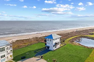 438 Seagrass, Gilchrist, TX 77617 - Photo 35