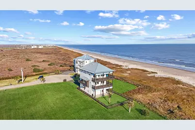 438 Seagrass, Gilchrist, TX 77617 - Photo 5