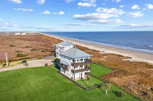 438 Seagrass, Gilchrist, TX 77617 - Photo 5