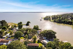 210 W Lakeview Wood, Onalaska, TX 77360 - Photo 39