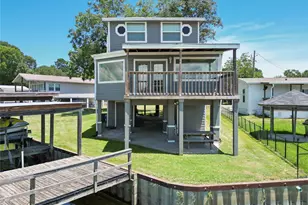 210 W Lakeview Wood, Onalaska, TX 77360 - Photo 31