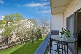 351 Lakeside Ln, Nassau Bay, TX 77058 - Photo 25