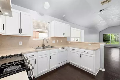 17014 Morning Dusk Drive, Richmond, TX 77407 - Photo 7