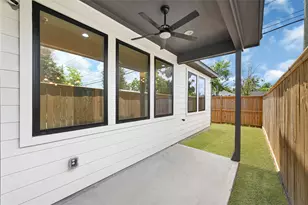 3613 Gano St, Houston, TX 77009 - Photo 33