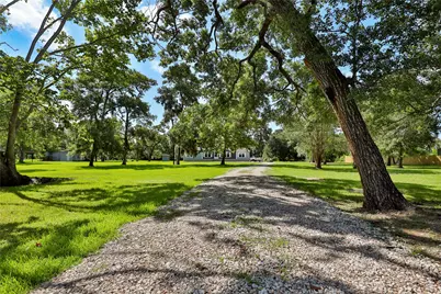 6403 County Road 3, Sweeny, TX 77480 - Photo 3