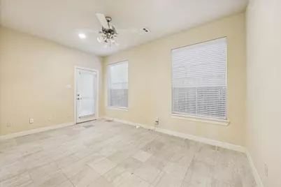 1511 Reinerman Street, Houston, TX 77007 - Photo 5
