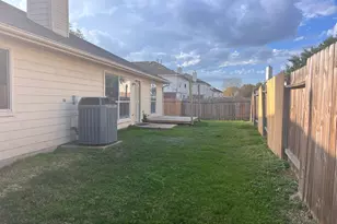 1434 W April Rain Ct, Missouri City, TX 77489 - Photo 25