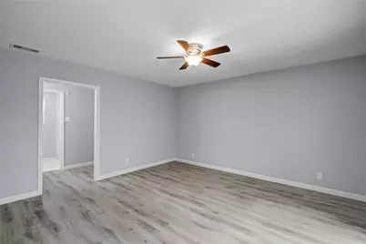 5703 Easthampton Drive #D, Houston, TX 77039 - Photo 15