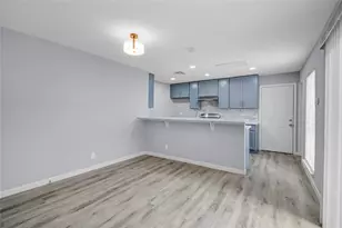 5703 Easthampton Dr, Houston, TX 77039 - Photo 9