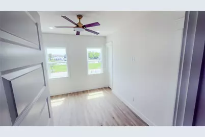 819 North Loop, Houston, TX 77022 - Photo 25