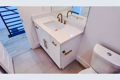 819 North Loop, Houston, TX 77022 - Photo 37