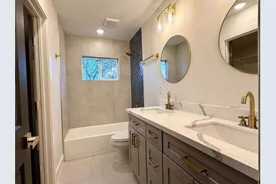 512 Morrell Street, Baytown, TX 77520 - Photo 9