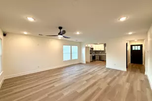 512 Morrell St, Baytown, TX 77520 - Photo 17