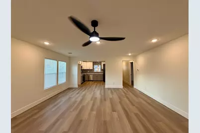 512 Morrell Street, Baytown, TX 77520 - Photo 19