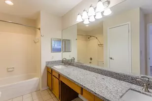 9206 Towerstone Dr, Spring, TX 77379 - Photo 7