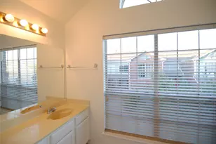 43 E Park W Dr, Houston, TX 77072 - Photo 11