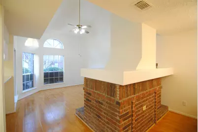 43 E Park West Drive, Houston, TX 77072 - Photo 3
