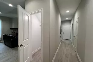 715 Seydler St, East Bernard, TX 77435 - Photo 23