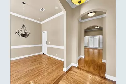 2555 Amberwood Drive, Beaumont, TX 77713 - Photo 11