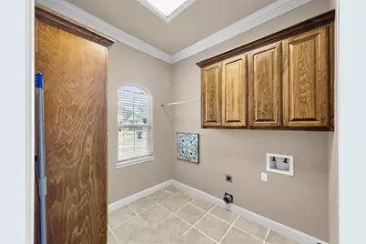 2555 Amberwood Drive, Beaumont, TX 77713 - Photo 43