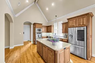 2555 Amberwood Dr, Beaumont, TX 77713 - Photo 15