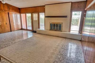 10 Palm Place, Angleton, TX 77515 - Photo 11