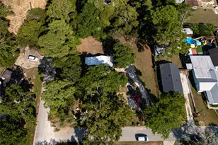 401 Dunnam Ave, Cleveland, TX 77327 - Photo 1