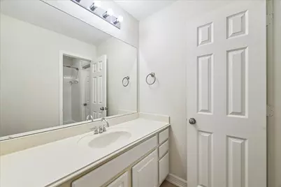 5211 Emerald Trace Court, Sugar Land, TX 77479 - Photo 23