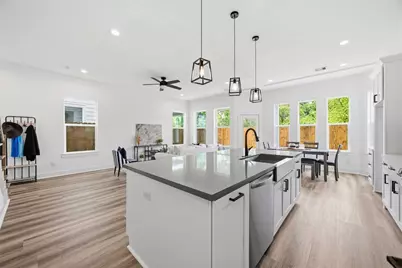 1106 Paul Quinn Street #D, Houston, TX 77091 - Photo 9