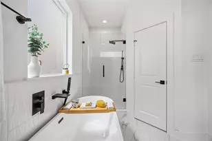 1106 Paul Quinn St, Houston, TX 77091 - Photo 17