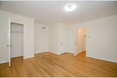 2047 & 2049 Sheridan Street N, Houston, TX 77030 - Photo 17