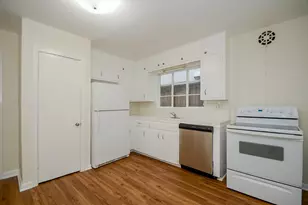 2047 & 2049 Sheridan Street N, Houston, TX 77030 - Photo 9