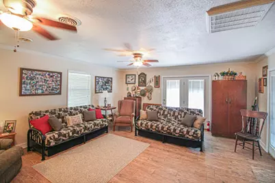 117 Glade, Onalaska, TX 77360 - Photo 23