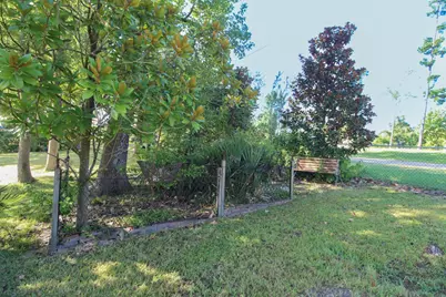 117 Glade, Onalaska, TX 77360 - Photo 7