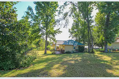 117 Glade, Onalaska, TX 77360 - Photo 5