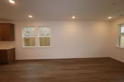 29530 Barnview Drive, Waller, TX 77484 - Photo 5