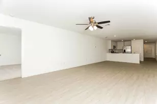 14423 Muggle Ml, San Antonio, TX 78245 - Photo 5